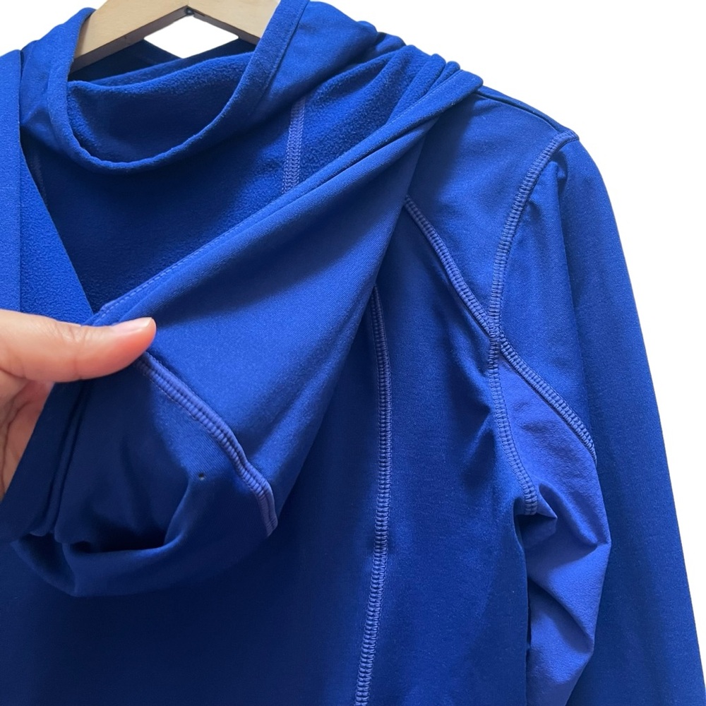 ATHLETA Women’s Plush Tech Hoodie 3.0 in Sapphire Blue Medium - Picture 9 of 14